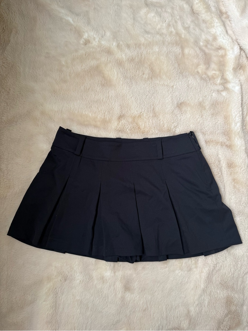 Abercrombie & Fitch Pleated Mini Skort - Black
